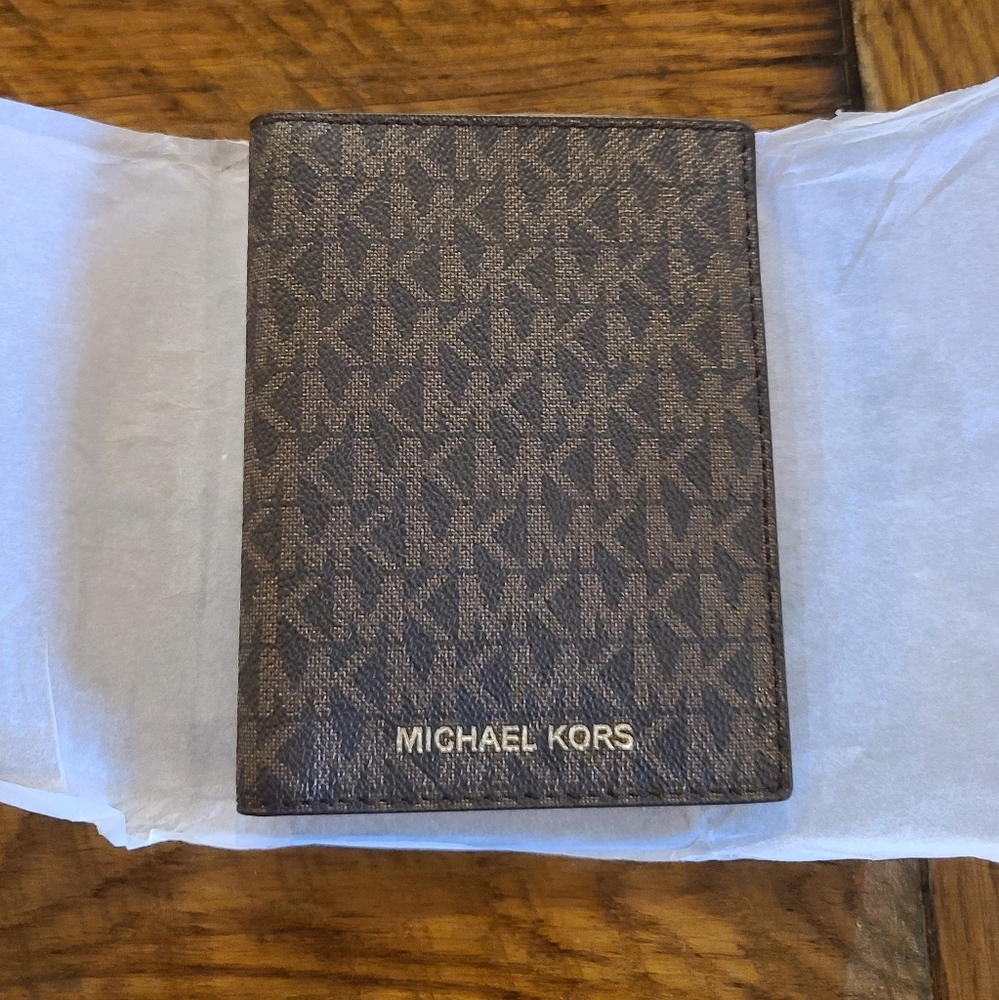 Michael Kors Passport Wallet